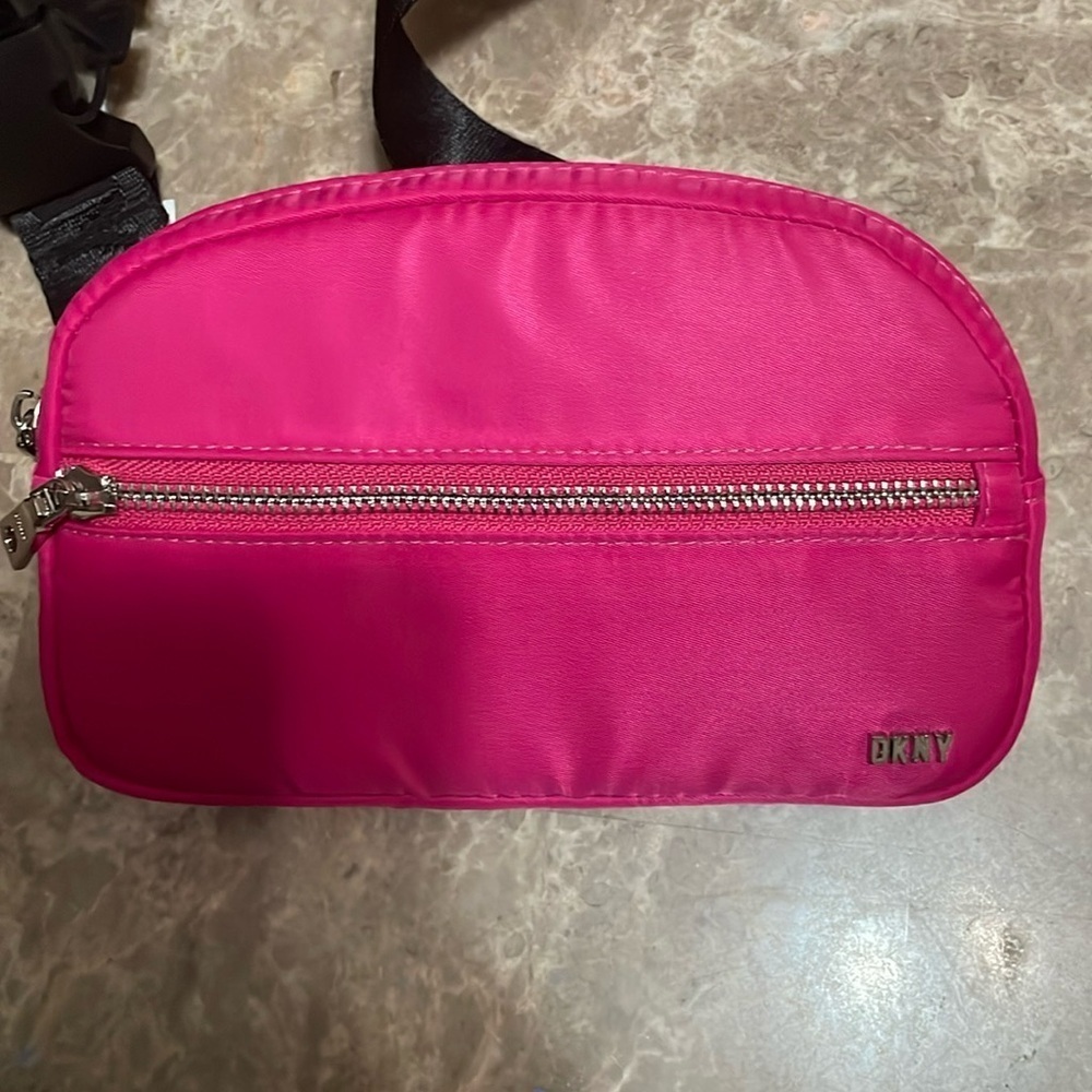 Woman’s DKNY Fanny bag